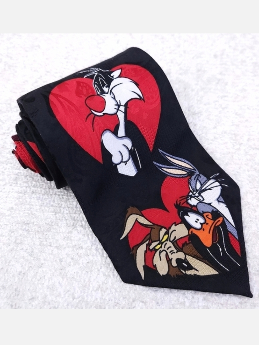 Vintage Looney Tunes Mania Silk Tie Pepe Le Pew Tazmanian Devil Bugs Bunny 90s